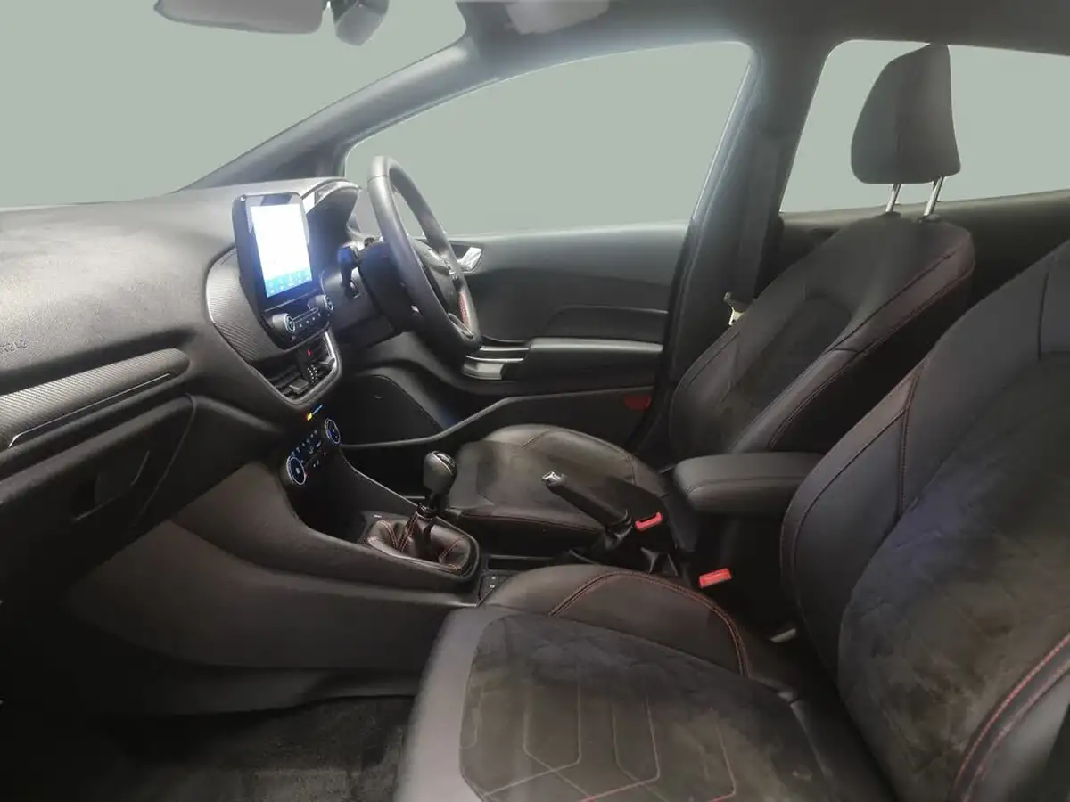 2022-ford-fiesta-10t-st-line-vignale-155ps-hybrid-mhev-5d-big-3
