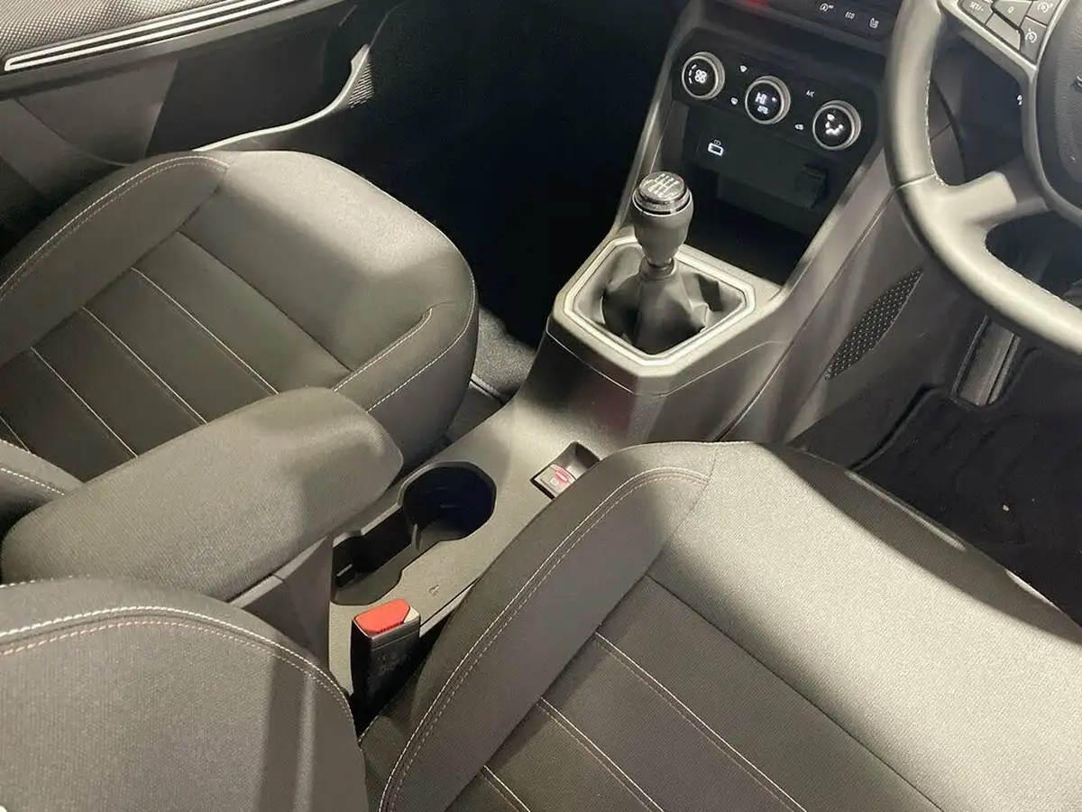 2023-dacia-jogger-10-tce-extreme-se-big-13