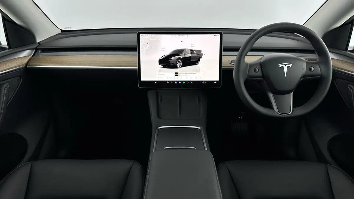 2024-tesla-model-y-e-long-range-306bhp-awd-big-10