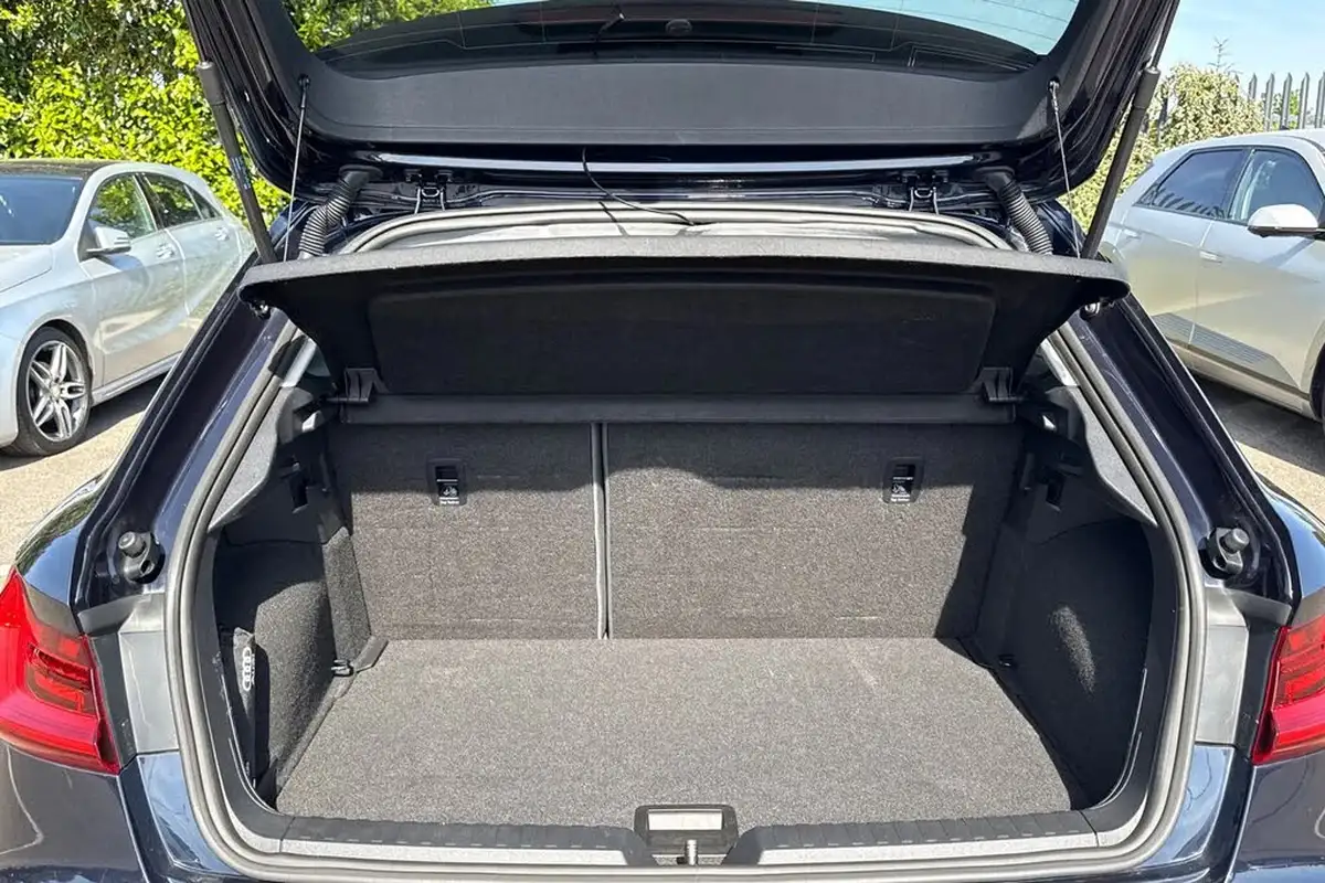 2019-audi-a1-10-30-tfsi-sport-big-6