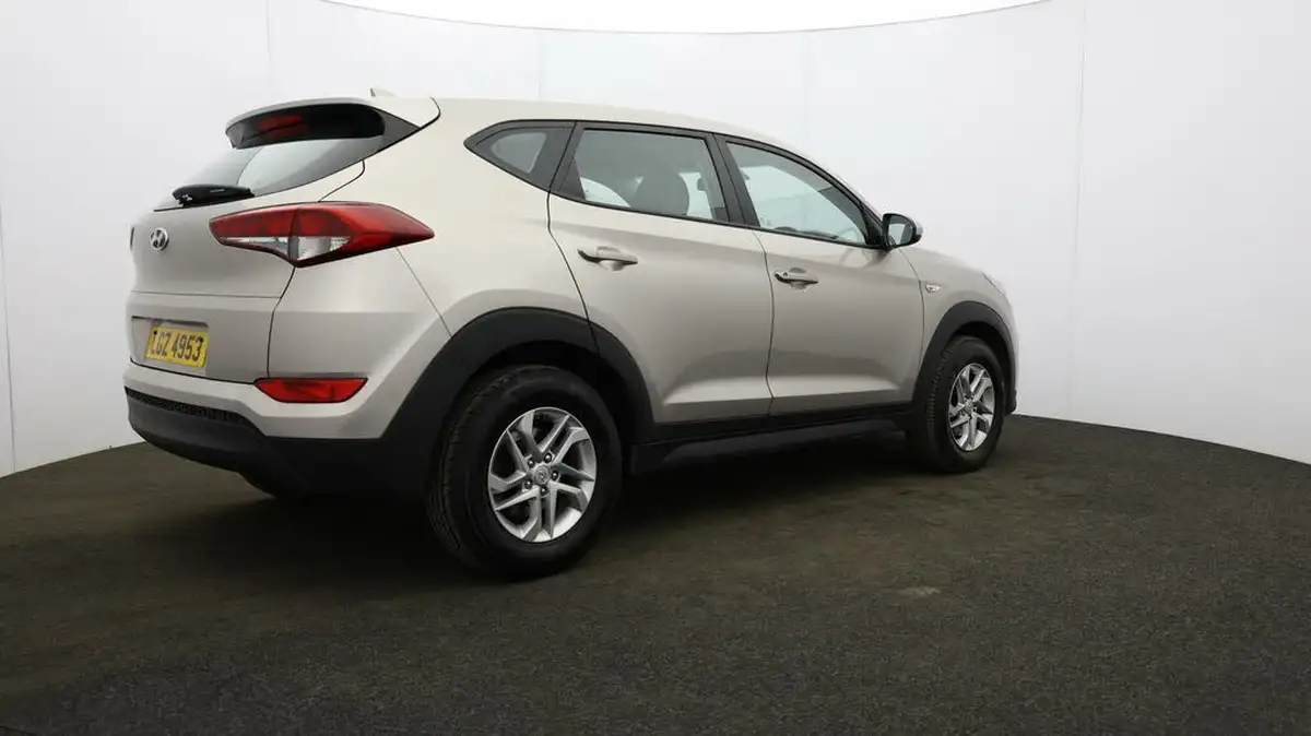2018-hyundai-tucson-17crdi-blue-drive-s-big-48