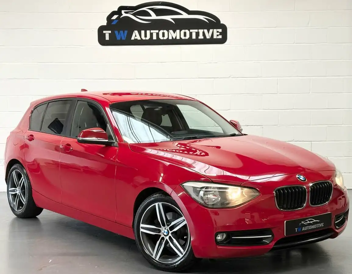 2012-bmw-1-series-20td-118d-sport-hatchback-5d-big-2