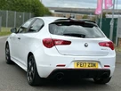 2017-alfa-romeo-giulietta-17-veloce-small-10