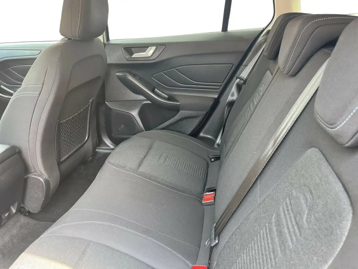 2020-ford-focus-10t-active-edition-125ps-estate-auto-big-22