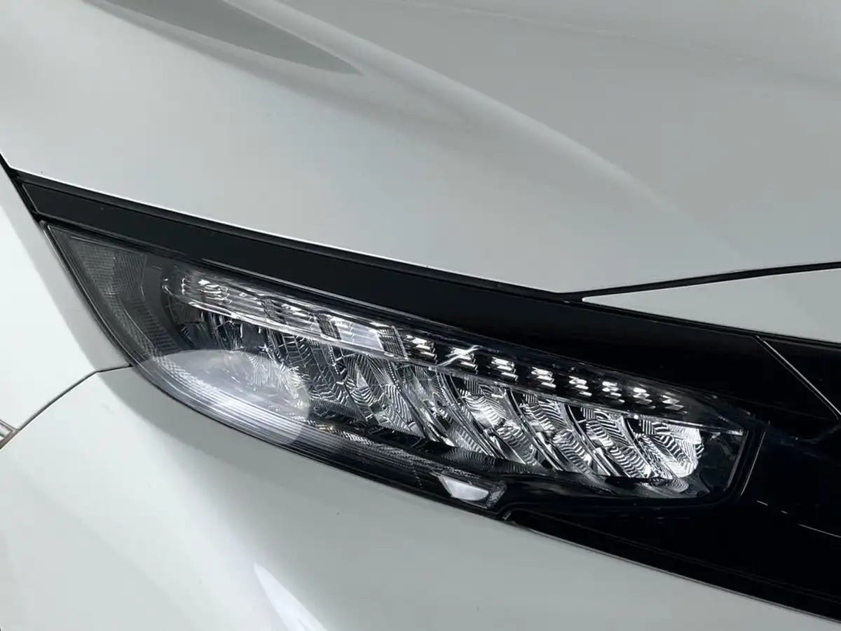 2021-honda-civic-10-vtec-turbo-sr-hatchback-5d-big-5