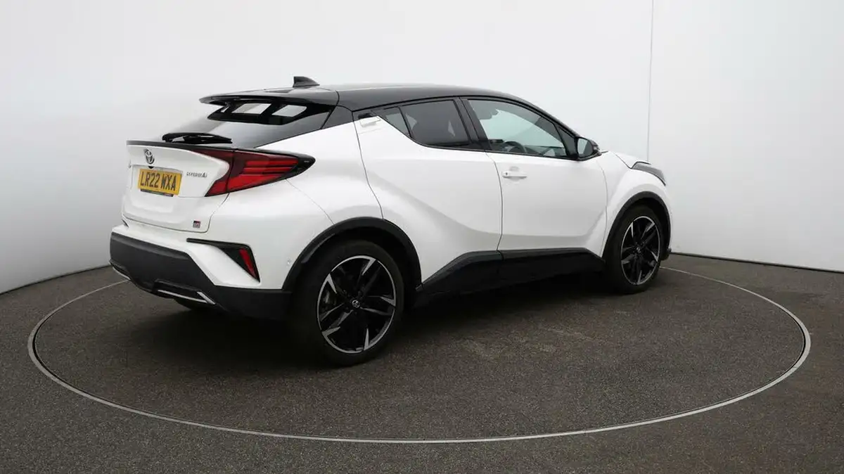 2022-toyota-c-hr-18-vvt-i-gr-sport-big-44