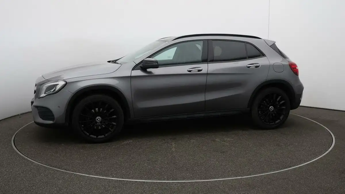 2020-mercedes-benz-gla-class-16-gla-200-amg-line-edition-plus-7g-dct-big-60