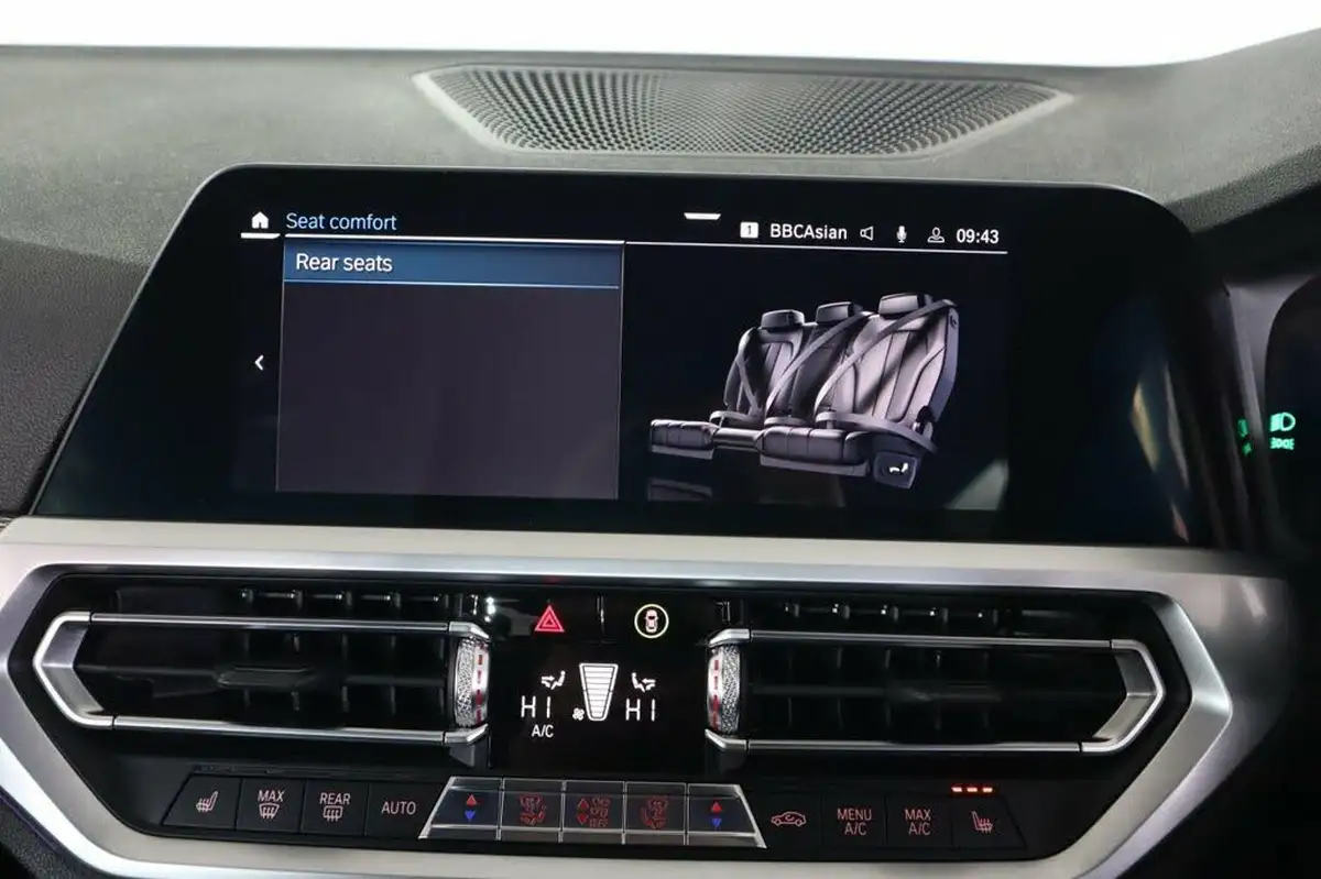 2019-bmw-3-series-20-330e-m-sport-plus-pack-big-48