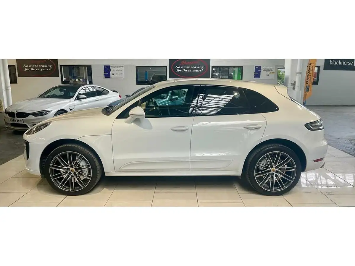 2019-porsche-macan-30-v6-s-big-2