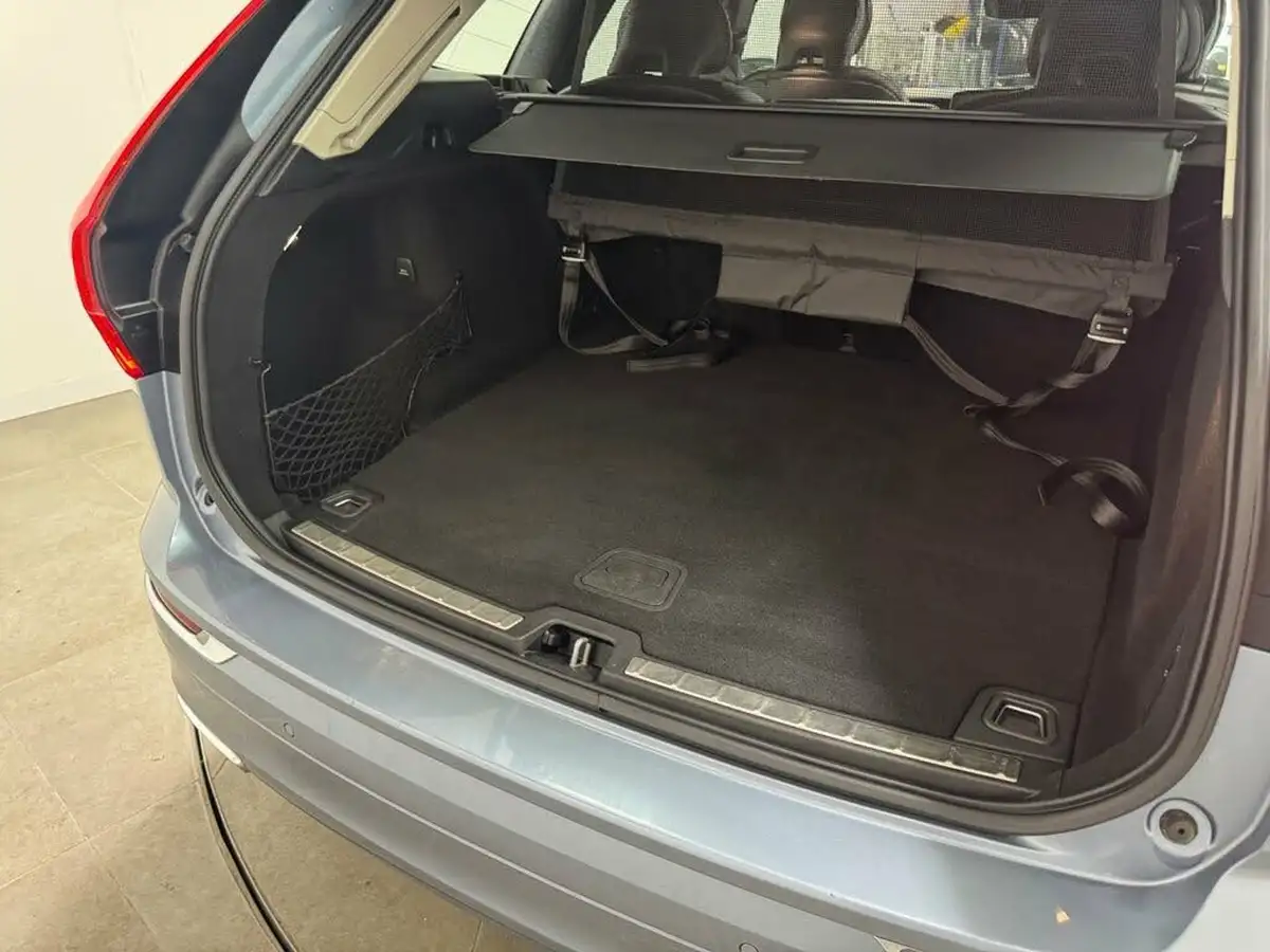 2018-volvo-xc60-20-t8-inscription-pro-390bhp-twin-engine-big-76