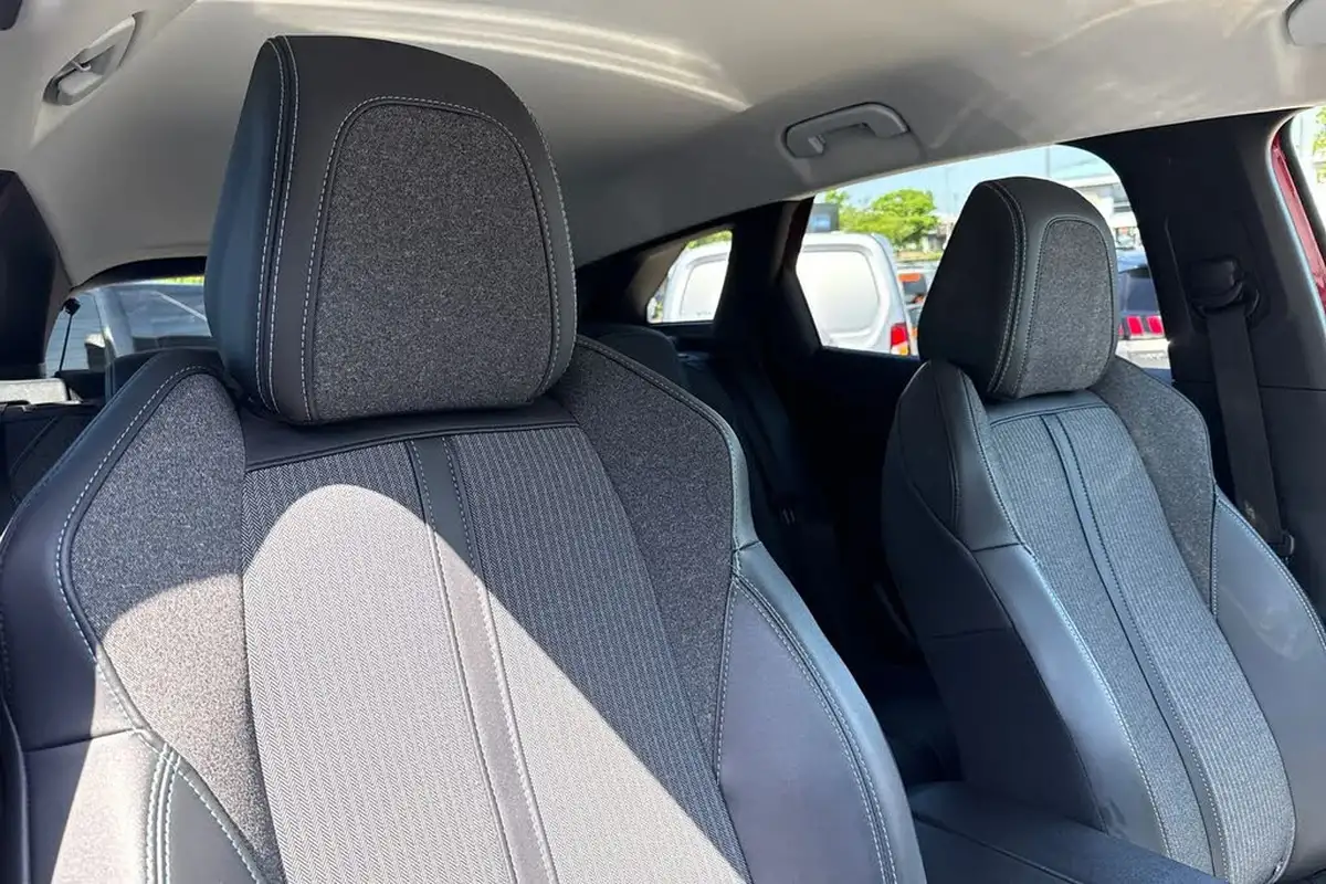 2021-peugeot-3008-suv-12-puretech-allure-big-23