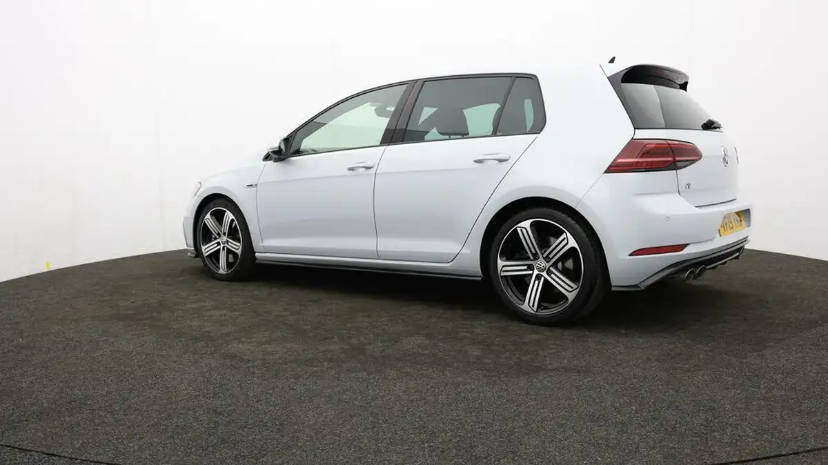 2019-volkswagen-golf-20-tsi-r-300ps-hatchback-5d-dsg-big-66