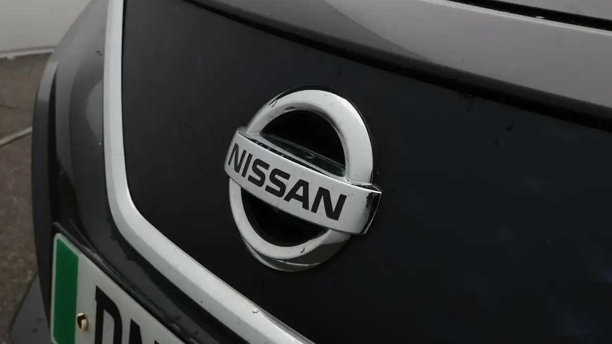 2021-nissan-leaf-e-tekna-big-23