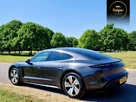 2021-porsche-taycan-e-4s-530ps-small-5