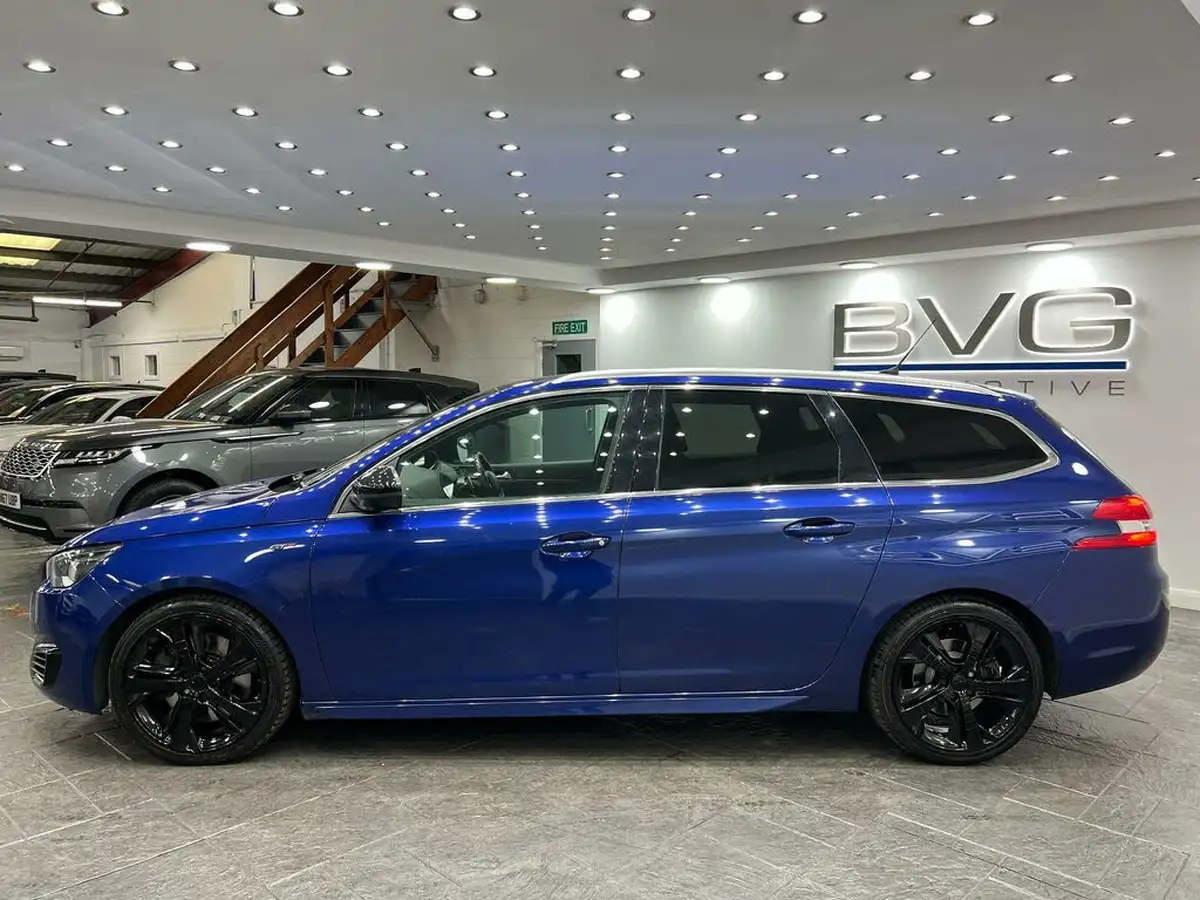 2017-peugeot-308-sw-20-bluehdi-gt-180bhp-eat6-big-4