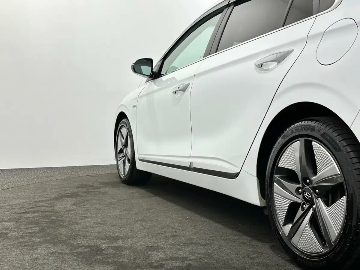 2020-hyundai-ioniq-16-gdi-premium-se-hybrid-big-49