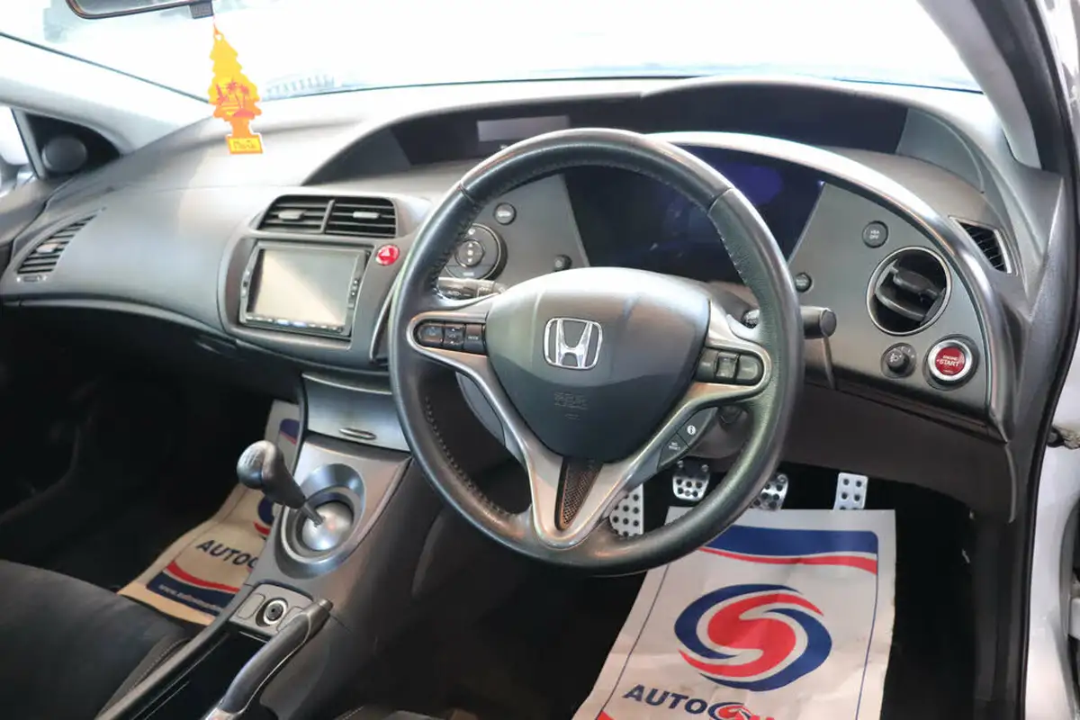 2011-honda-civic-18-es-t-big-14