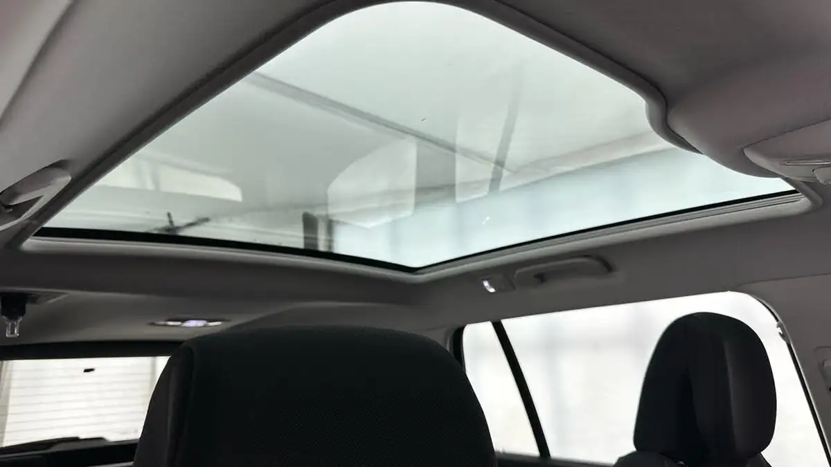 2022-citroen-grand-c4-spacetourer-12-puretech-shine-eat8-big-29