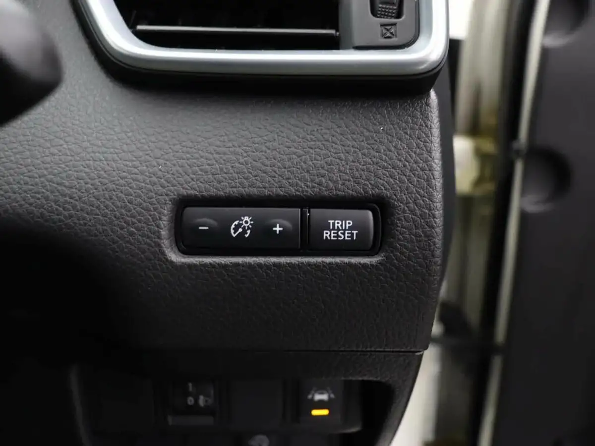 2021-nissan-qashqai-13-dig-t-acenta-premium-140ps-big-23