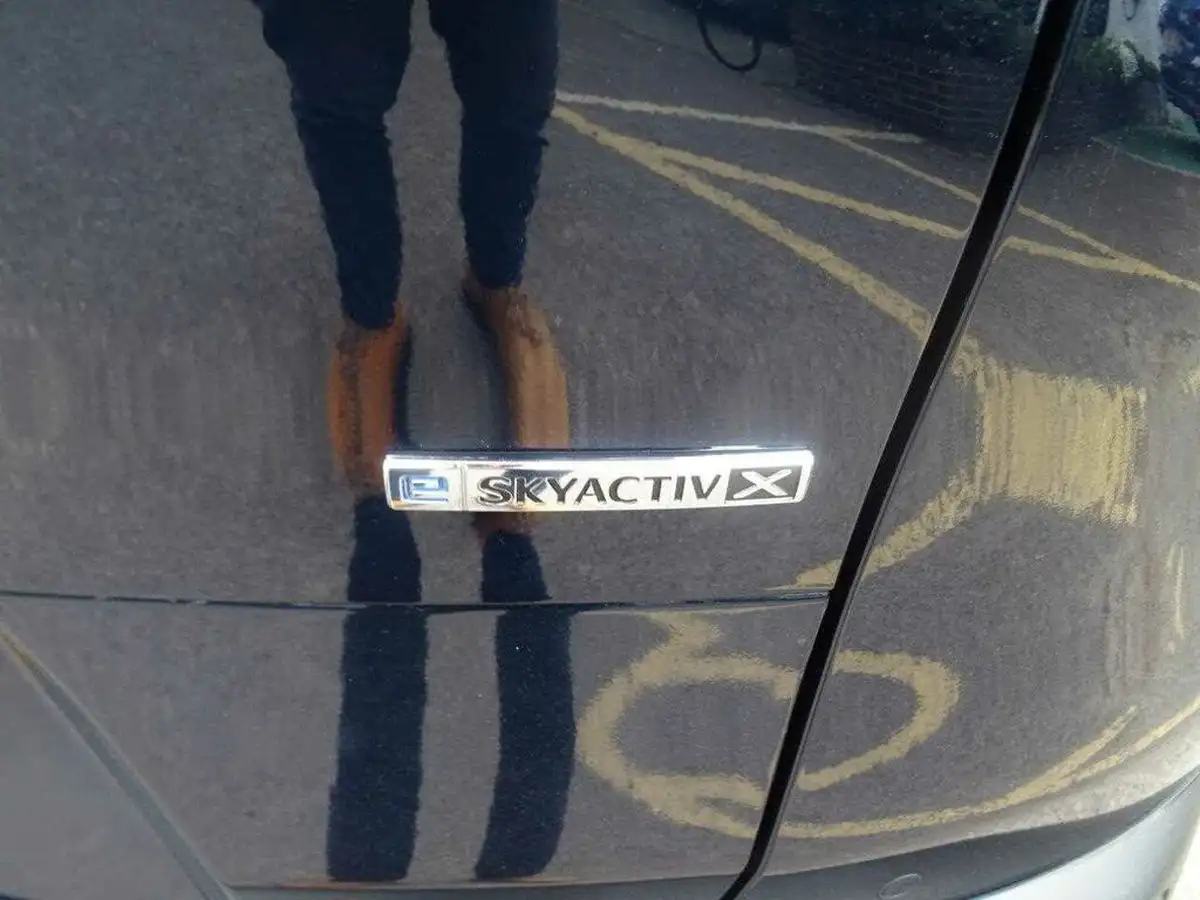 2025-mazda-cx-30-20-e-skyactiv-x-exclusive-line-big-26