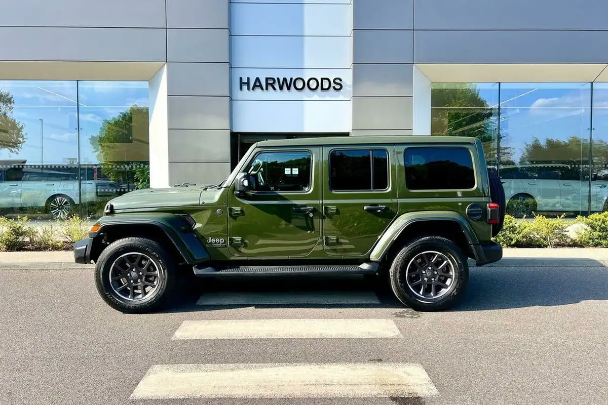 2021-jeep-wrangler-20-gme-80th-anniversary-5d-big-6