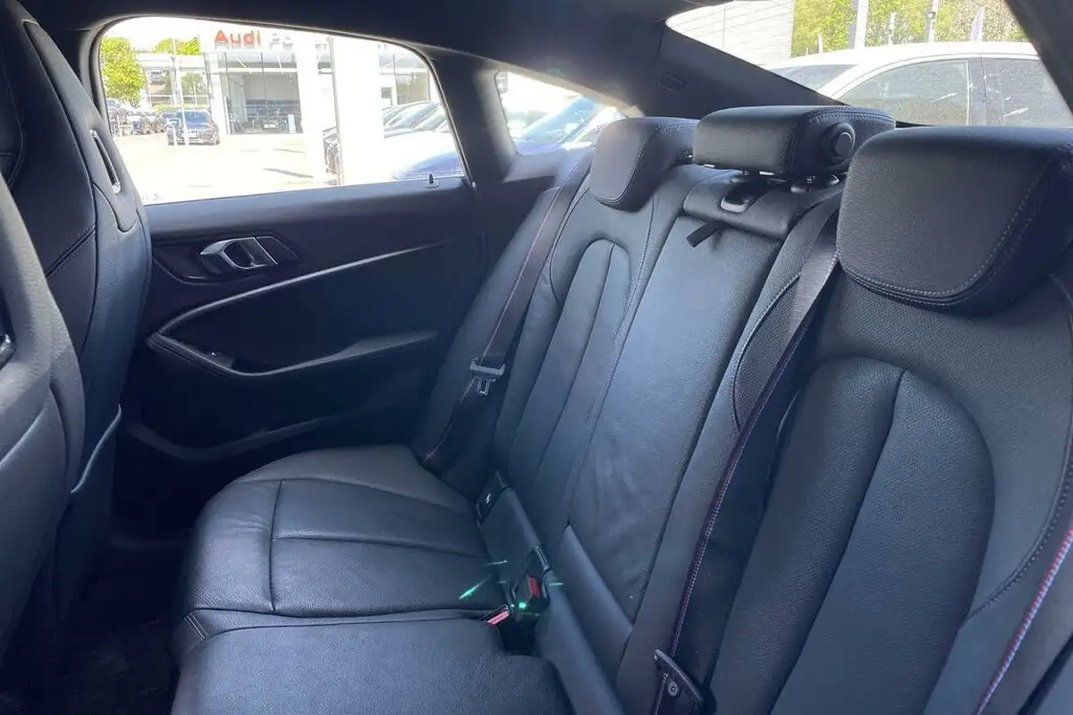 2022-bmw-2-series-20-m235i-xdrive-big-30