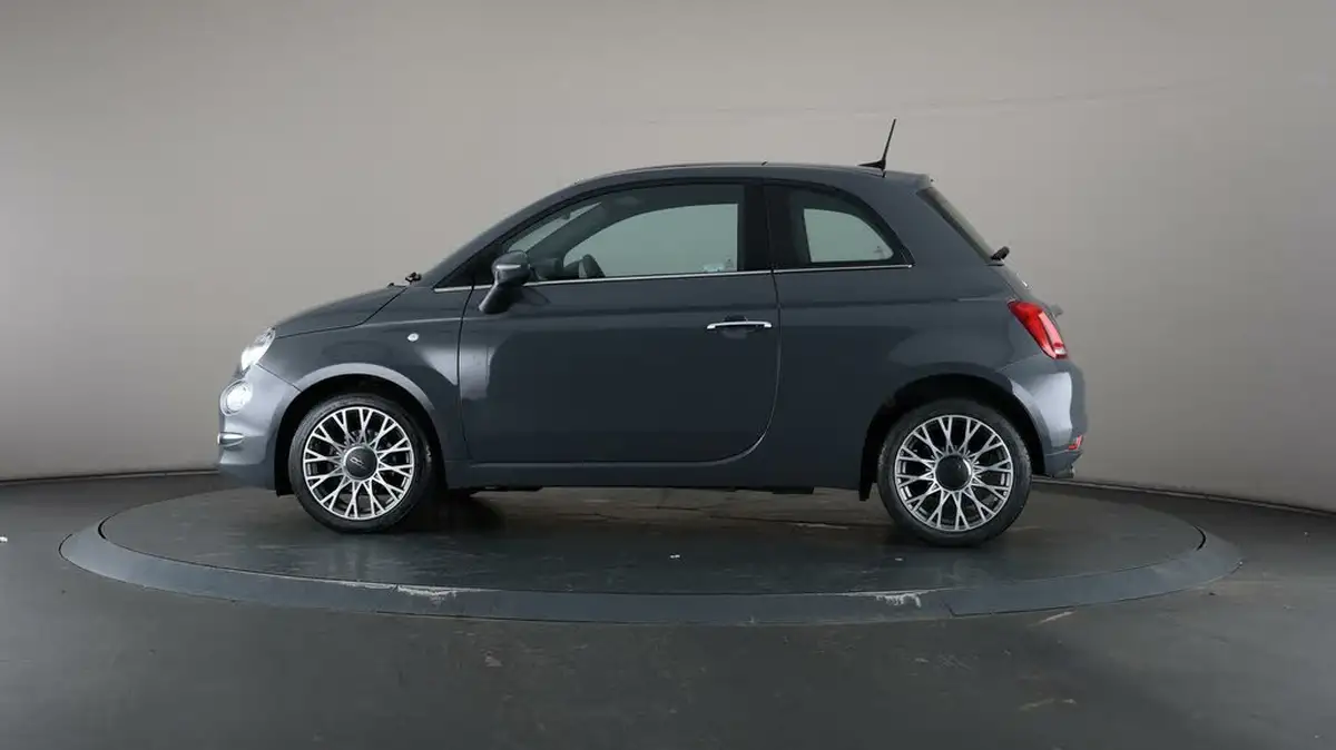 2020-fiat-500-10-star-big-28