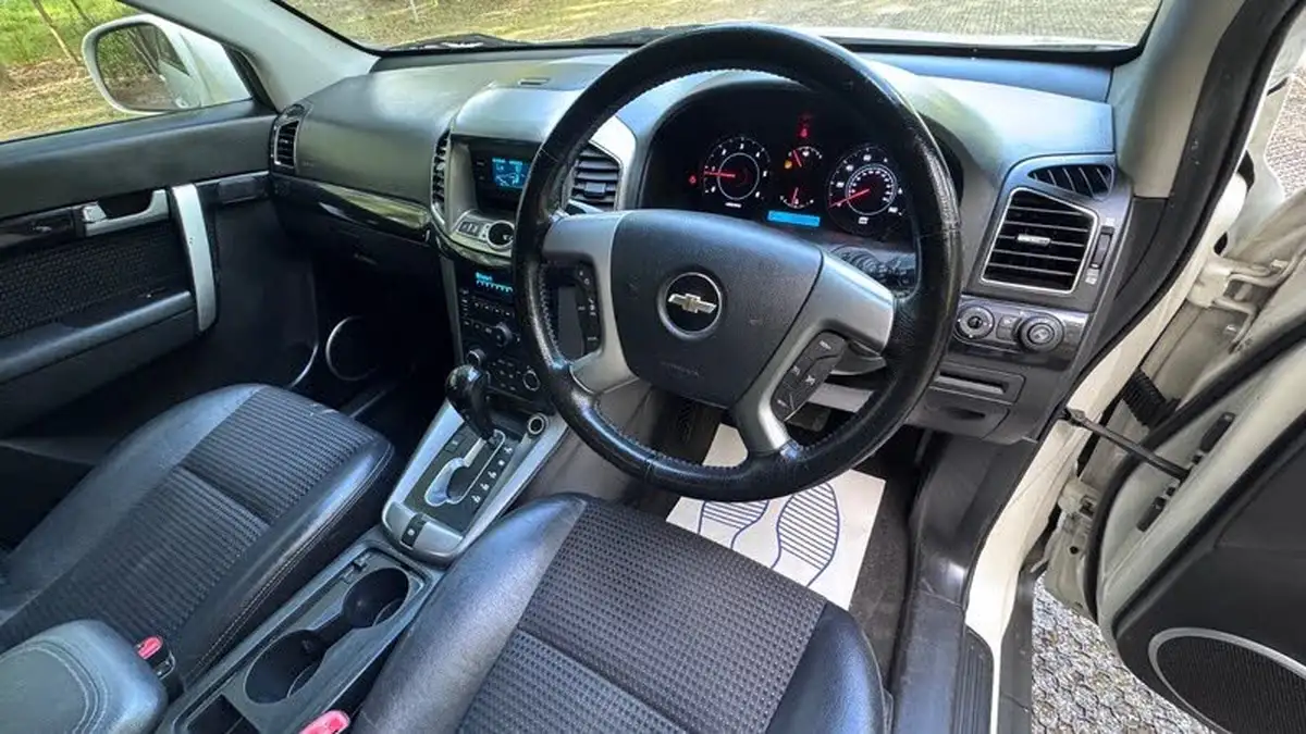 2012-chevrolet-captiva-22td-lt-22vcdi-4x4-auto-big-16