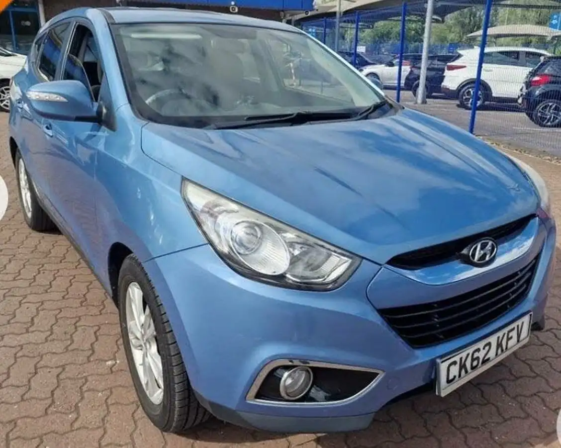2012-hyundai-ix35-17td-style-big-0