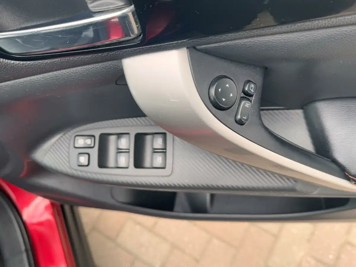 2019-mitsubishi-eclipse-cross-15-4-auto-big-17