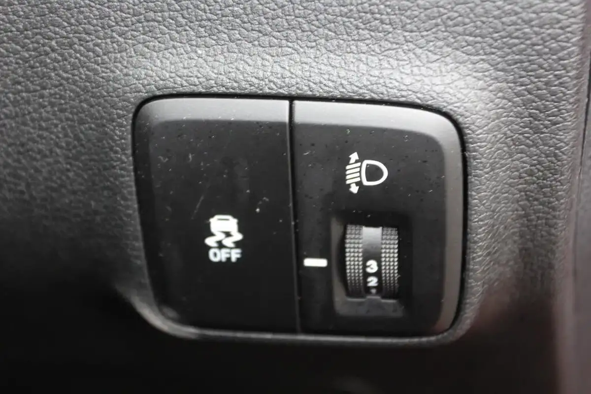 2024-hyundai-i10-10-advance-63ps-auto-big-19
