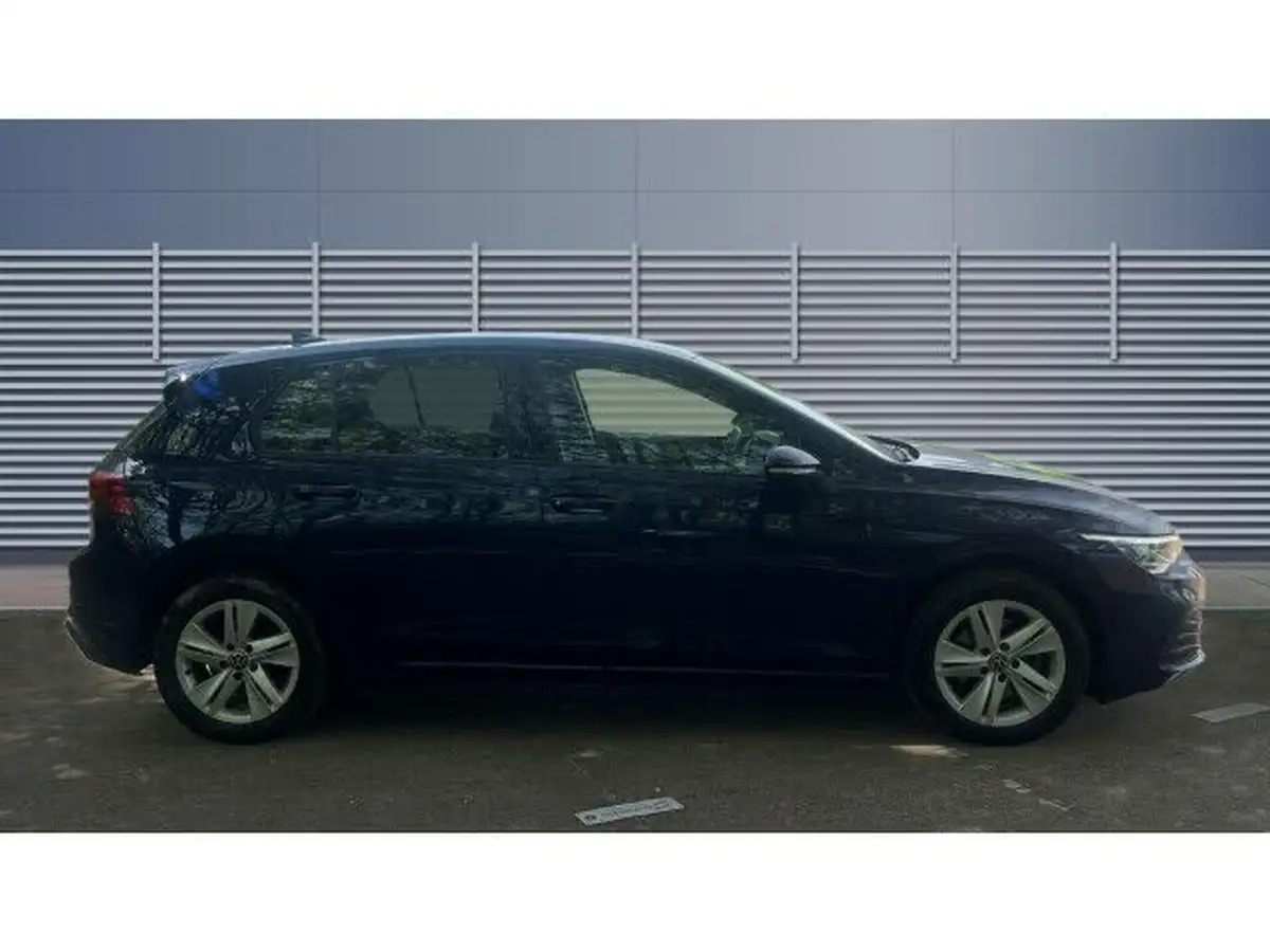 2020-volkswagen-golf-15-tsi-life-130ps-hatchback-big-4
