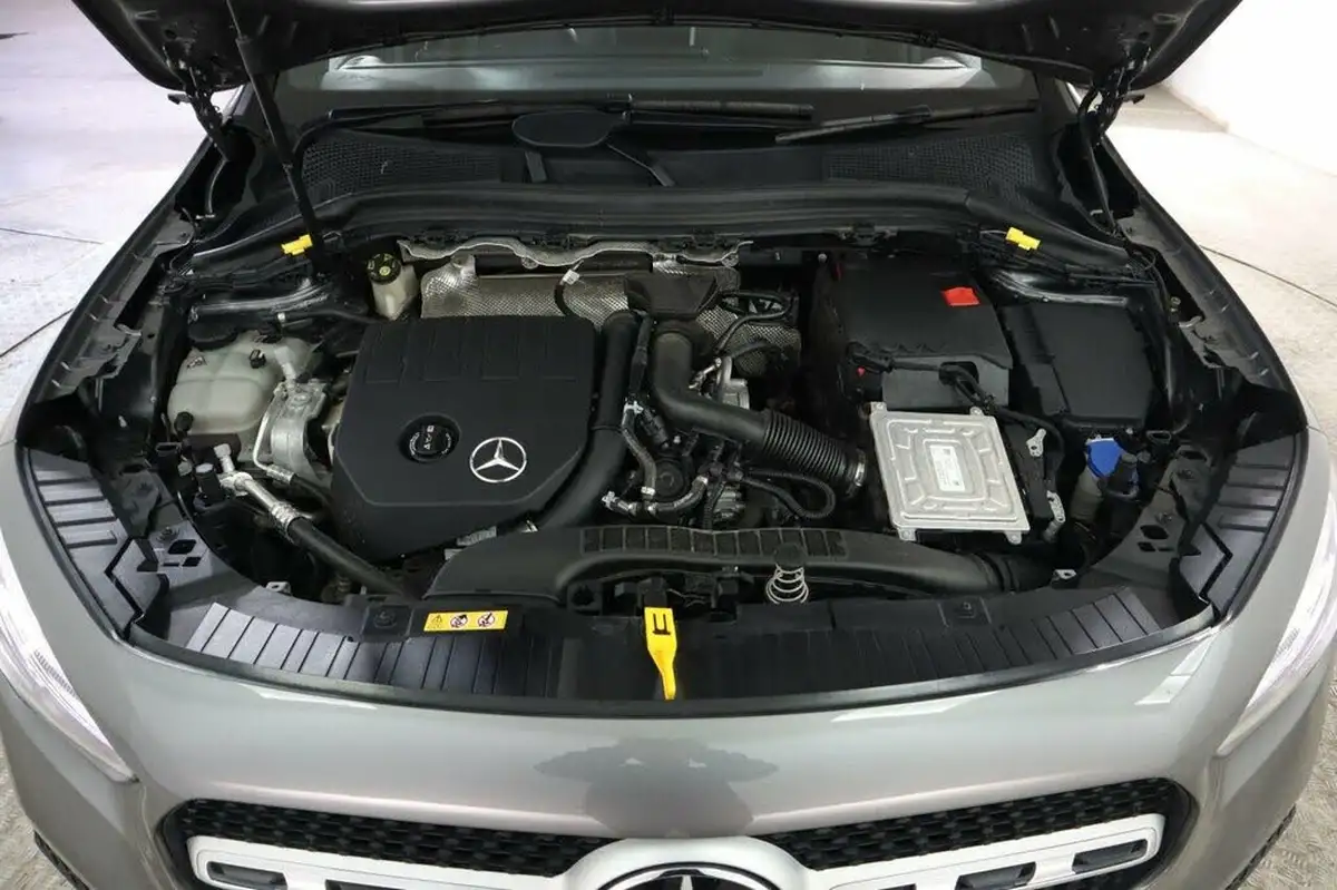 2023-mercedes-benz-gla-class-13-gla-200-sport-executive-station-wagon-big-25
