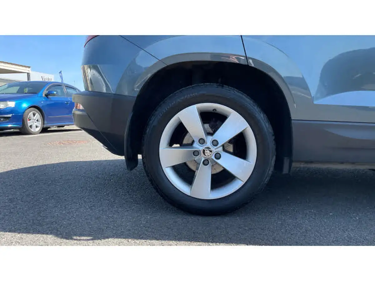 2018-skoda-karoq-15-tsi-se-act-big-4