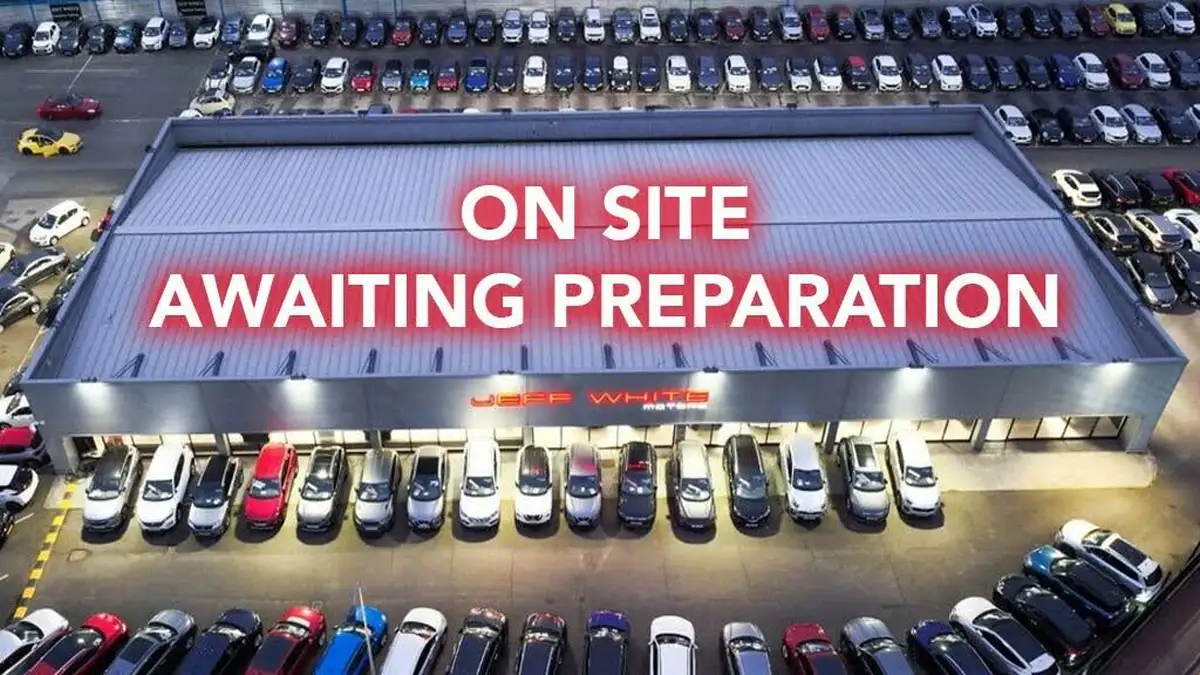 2022-tesla-model-y-e-long-range-big-2