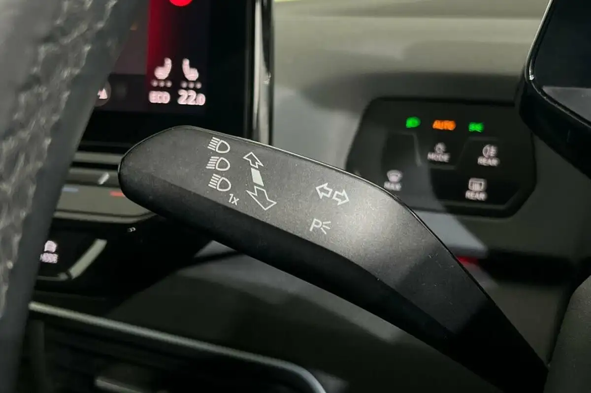 2022-volkswagen-id3-e-life-204ps-58kwh-pro-performance-big-21