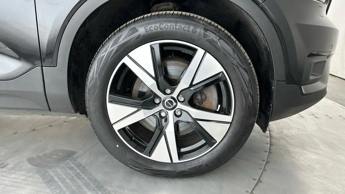 2021-volvo-xc40-e-twin-recharge-plus-big-26