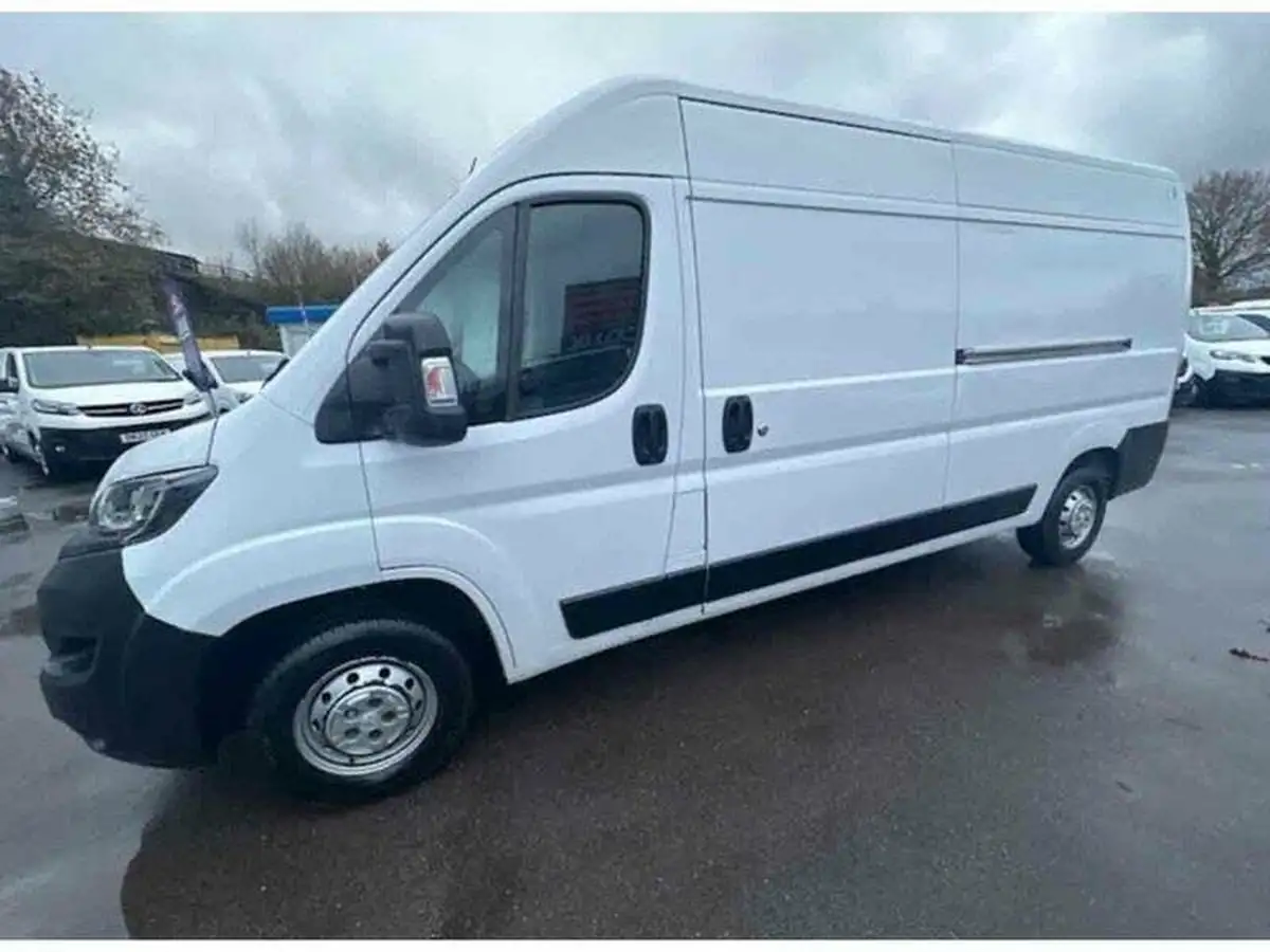 2021-peugeot-boxer-22-bluehdi-professional-335-l3-h2-140bhpeu6dt-panel-big-4