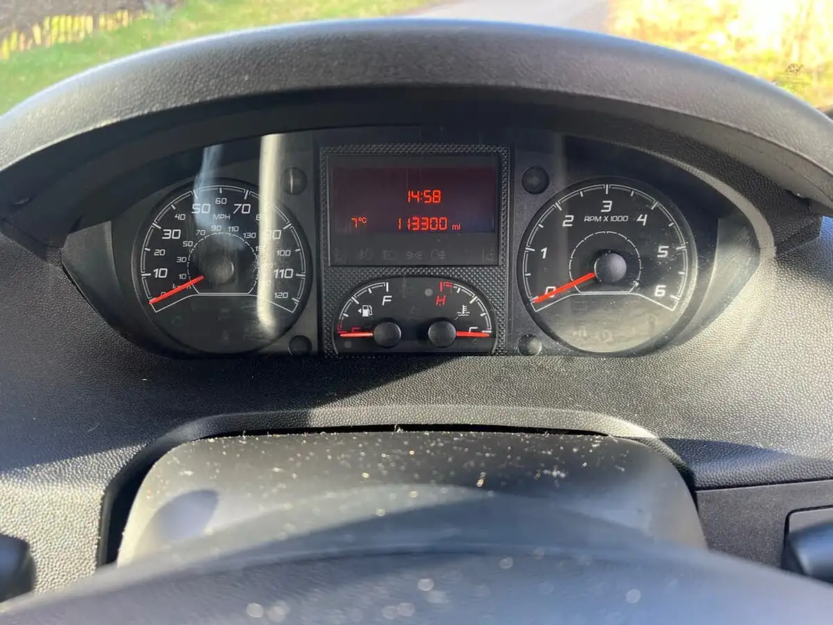 2019-peugeot-boxer-22-bluehdi-professional-335-l3-h2-panel-big-6
