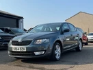 2014-skoda-octavia-20tdi-se-hatchback-small-2