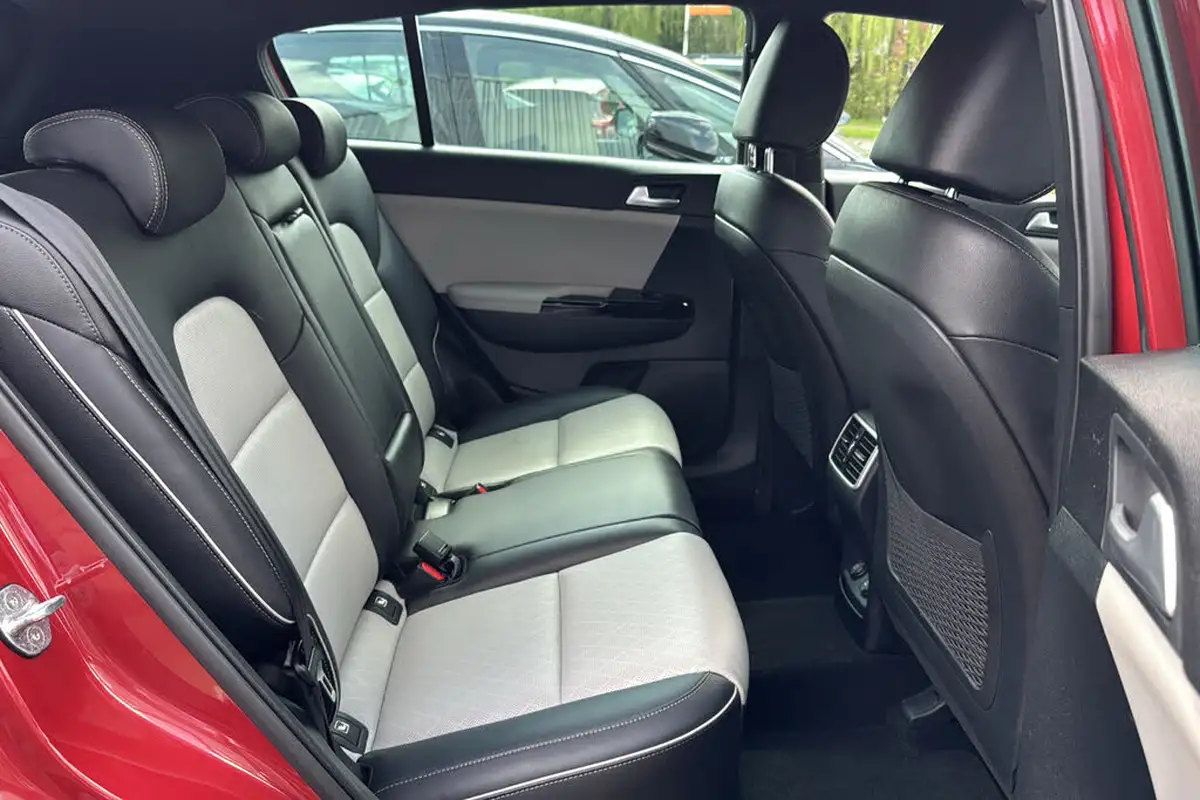 2022-kia-sportage-16-t-gdi-gt-line-174bhp-1591cc-big-10