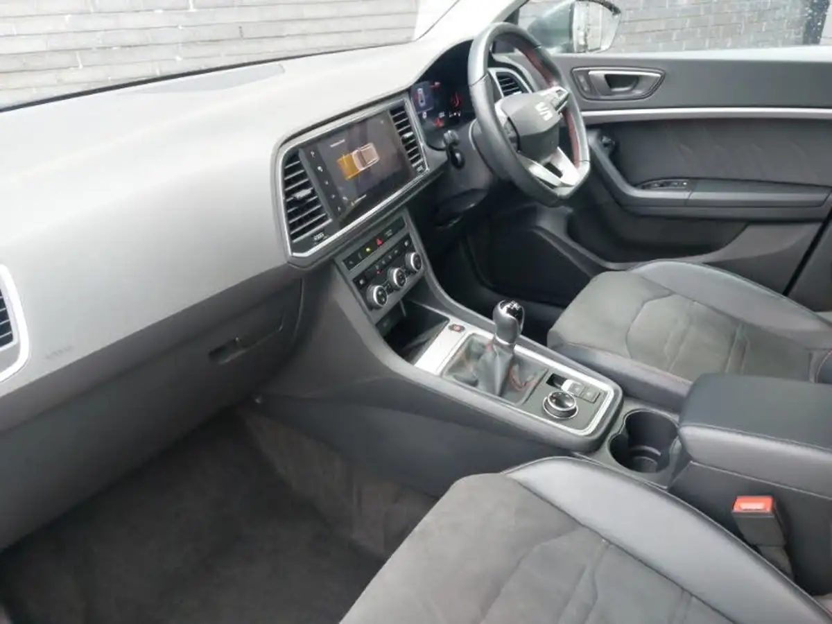 2023-seat-ateca-15-ecotsi-fr-big-4