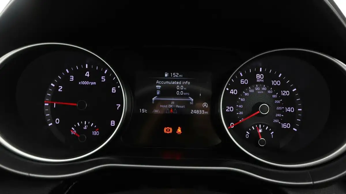 2021-kia-ceed-10-t-gdi-2-hatchback-big-9