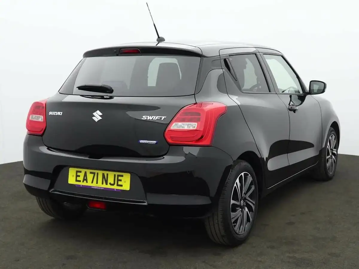2022-suzuki-swift-12-dualjet-sz5-big-4