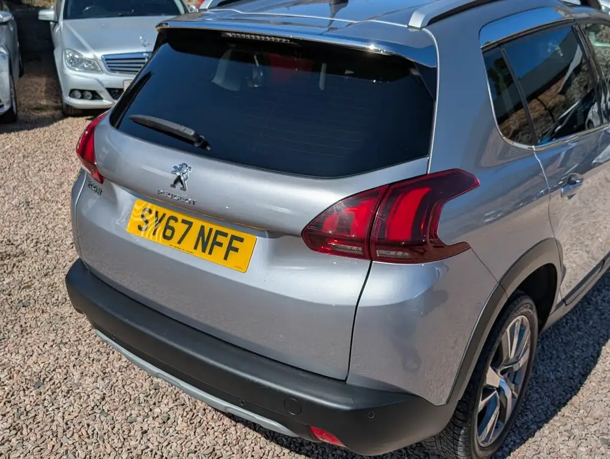 2017-peugeot-2008-suv-16bluehdi-allure-100bhp-big-17