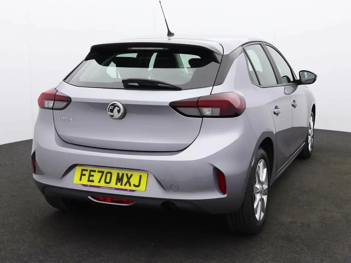 2021-vauxhall-corsa-12i-se-big-4