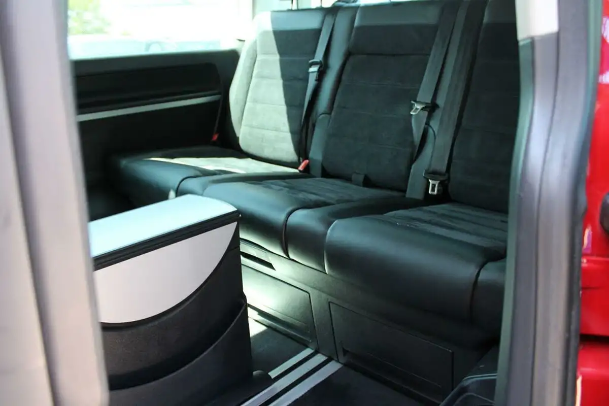 2017-volkswagen-caravelle-20tdi-executive-bmt-204pseu6-dsg-big-21