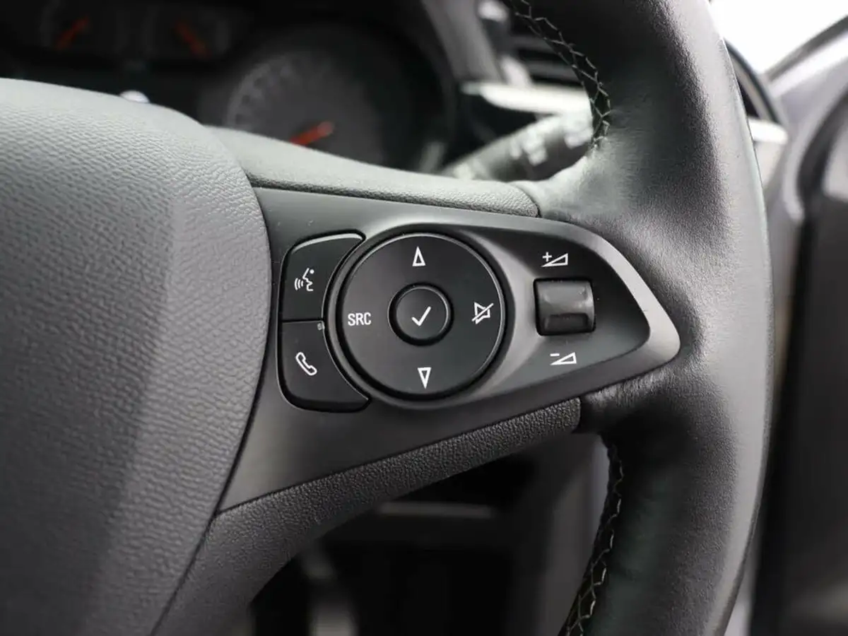 2021-vauxhall-corsa-12i-se-big-19
