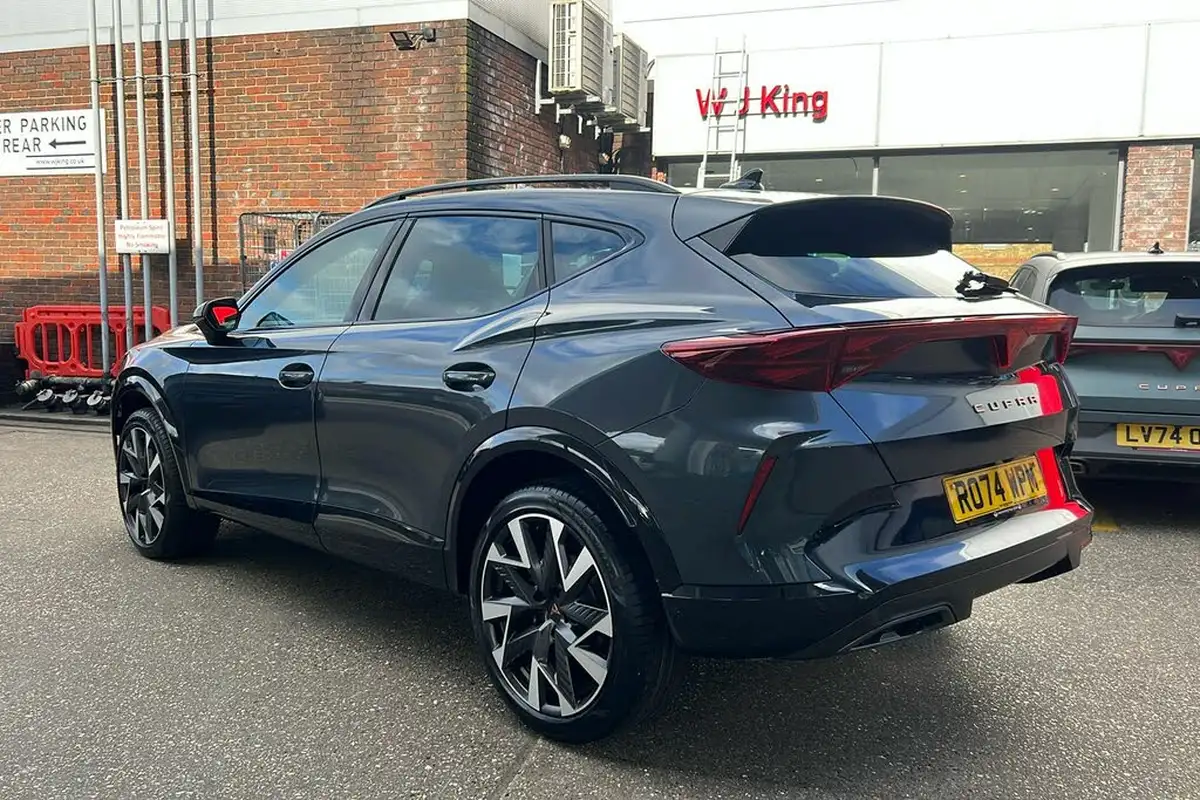 2024-cupra-formentor-15-etsi-v2-big-1