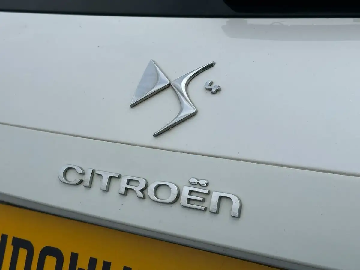 2012-citroen-ds4-16td-dstyle-16hdi-110ps-big-7